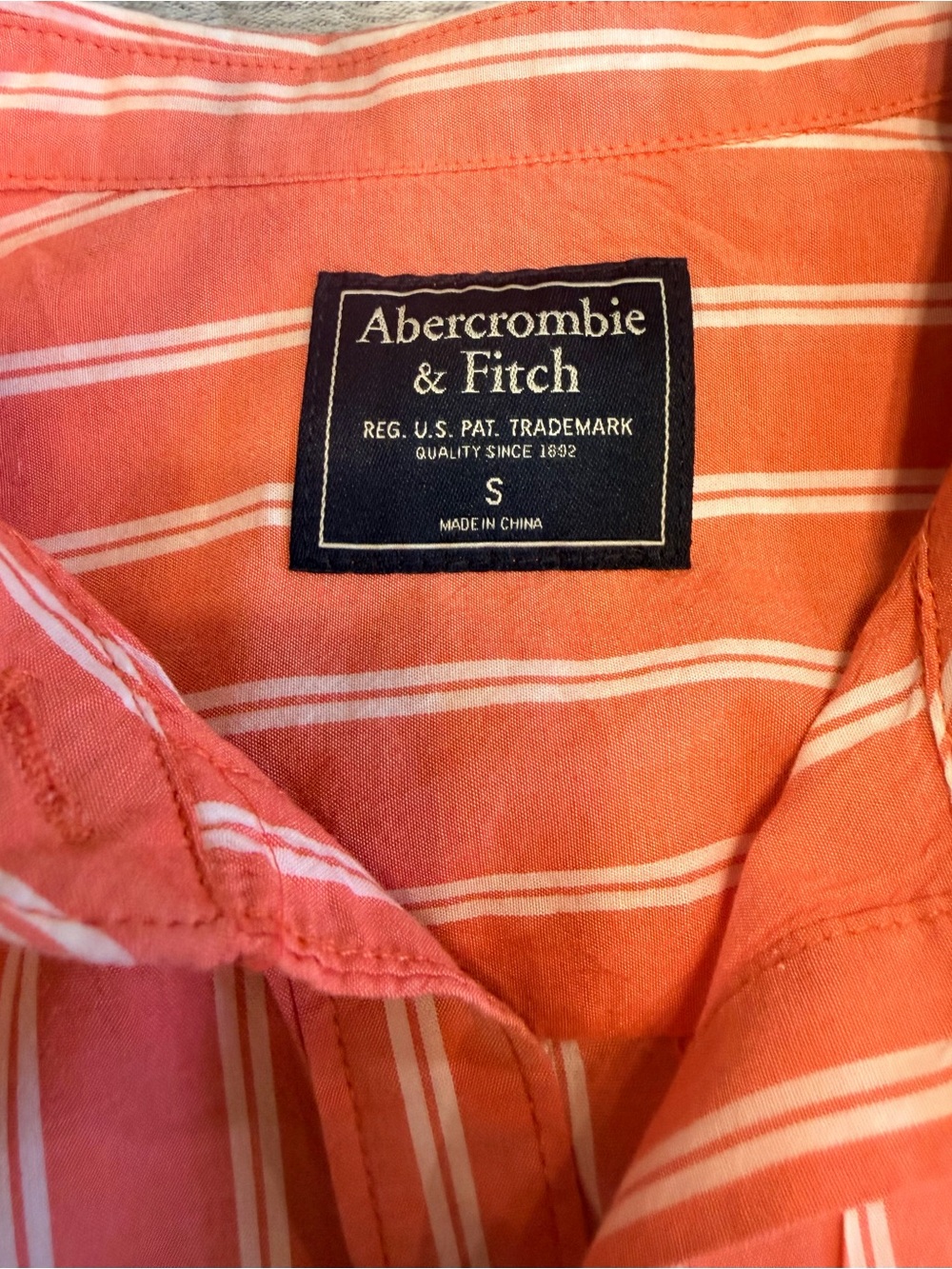 Abercrombie & Fitch Pink & White Striped Button Short Sleeve Shirt Size Small - Picture 6 of 9
